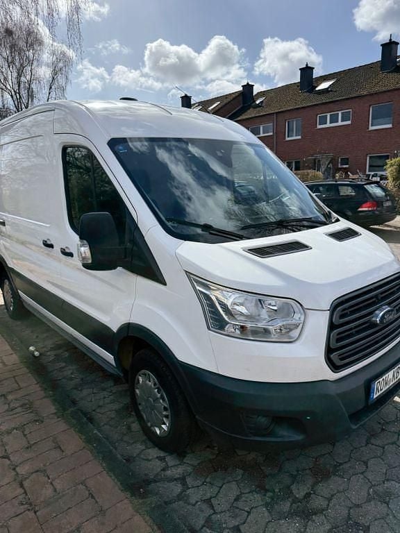 Second-hand Ford Transit 101 CP (74 kW) 2014 Alb Monovolum