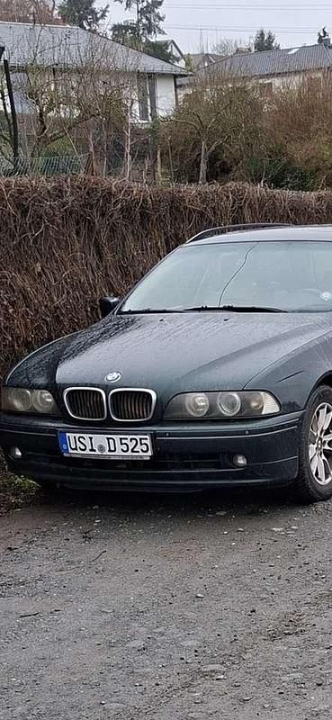 Gebraucht BMW 525 Exclusive 163 PS (119 kW) 2002 Grün Kombi