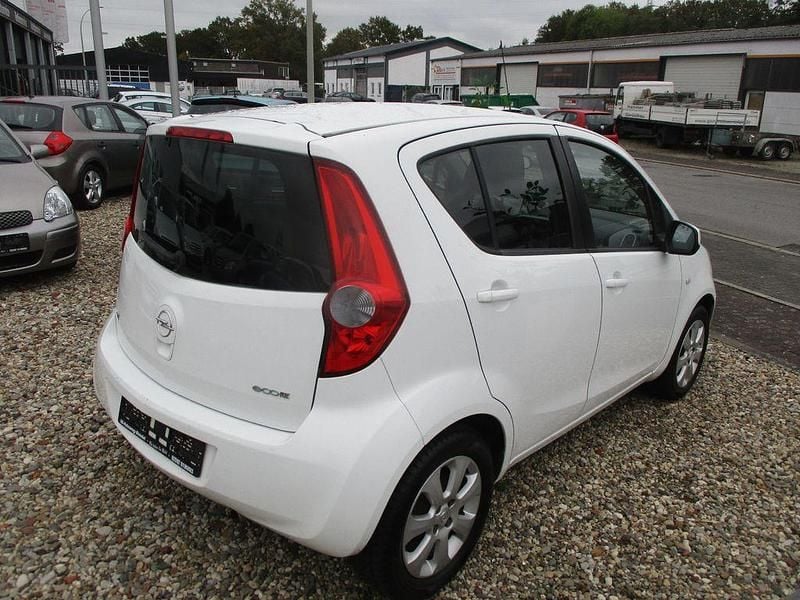 Gebraucht Opel Agila Edition 65 PS (47 kW) 2010 Weiß Kleinwagen