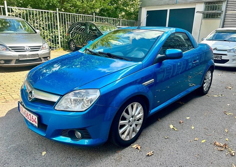 Blau Gebraucht 2008 Opel Tigra Cabrio | 1.850 € (Fairer Preis) - Bild 1/4