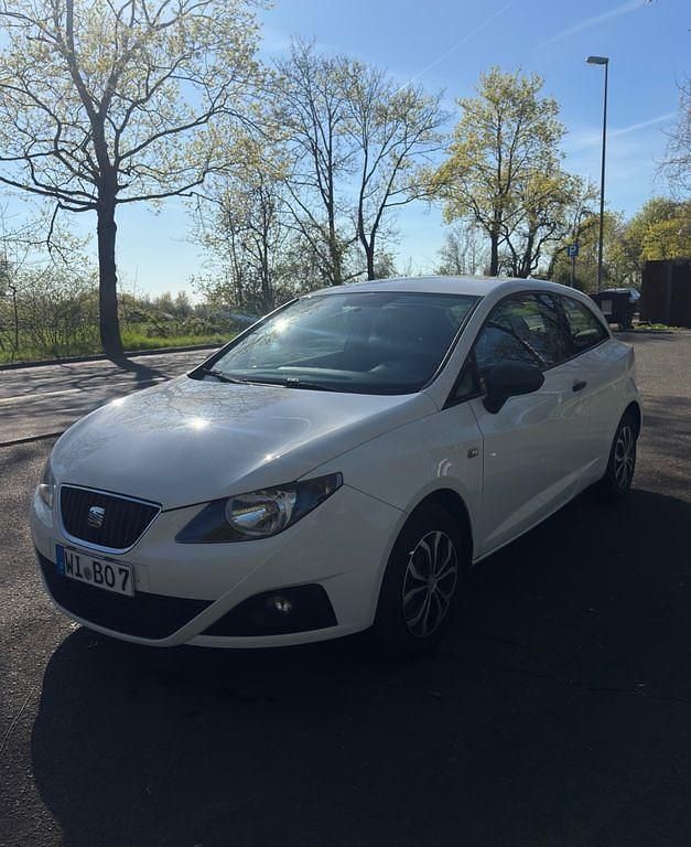 Second-hand Seat Ibiza 75 CP (55 kW) 2011 Alb Hatchback