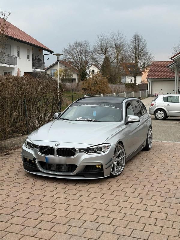 Gebraucht BMW 320 M Sport 184 PS (135 kW) 2015 Silber Kombi