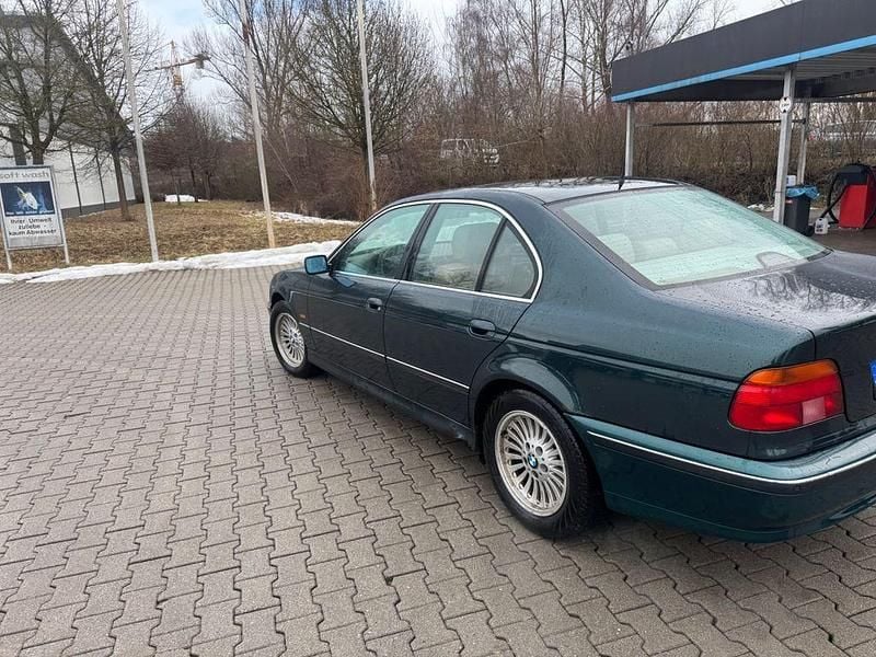 Gebraucht BMW 523 170 PS (125 kW) 1997 Limousine