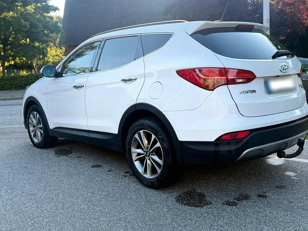 Gebraucht Hyundai Santa Fe Style 197 PS (144 kW) 2015 Weiß SUV