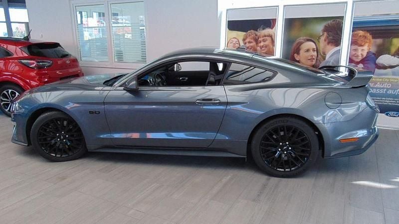 Gebraucht Ford Mustang GT Fastback 449 PS (330 kW) 2022 Grau Coupé