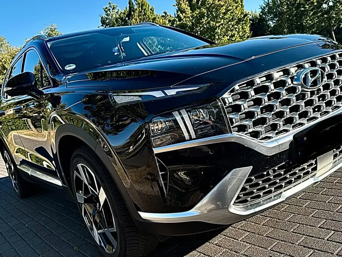 Gebraucht Hyundai Santa Fe 200 PS (147 kW) 2020 Schwarz SUV