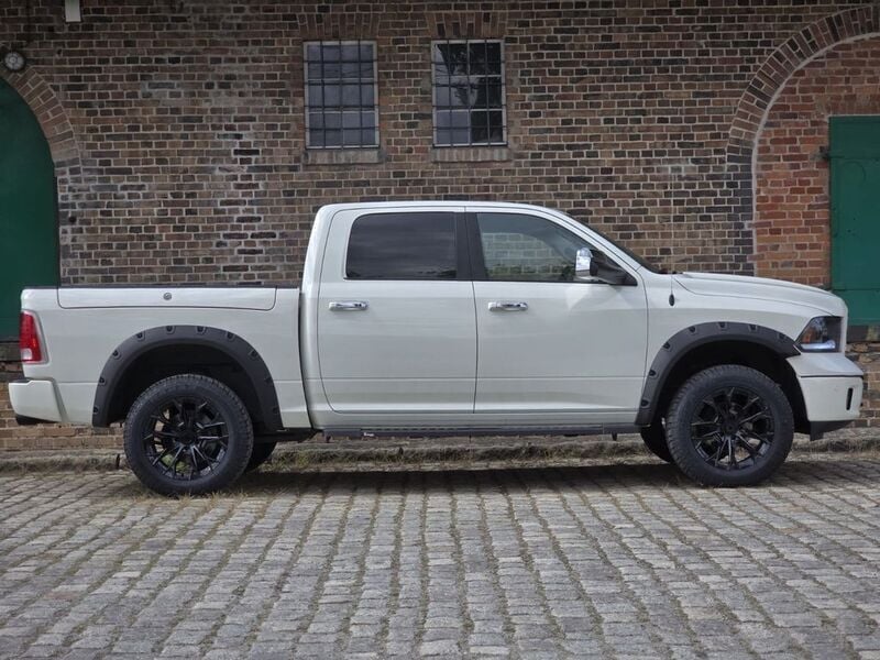 Second-hand Dodge Ram 402 CP (295 kW) 2017 Alb Pickup