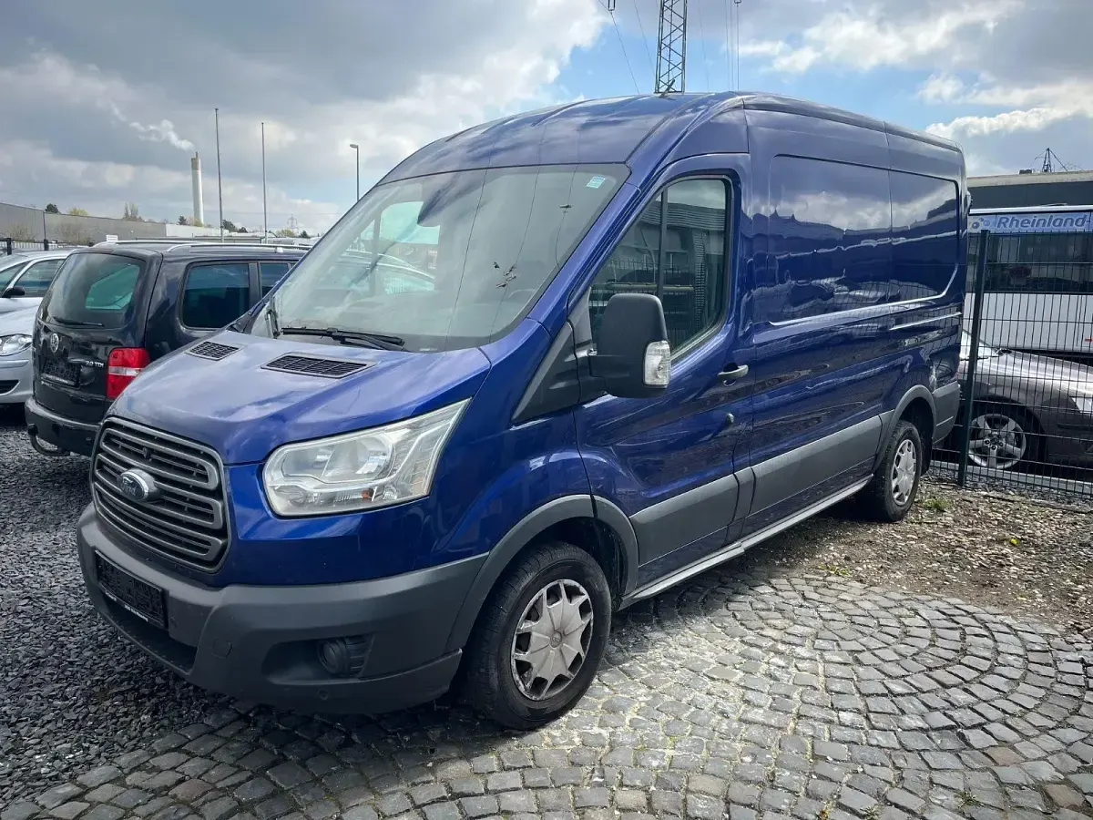 Gebraucht Ford Transit 131 PS (96 kW) 2016 Blau Van / Kleinbus