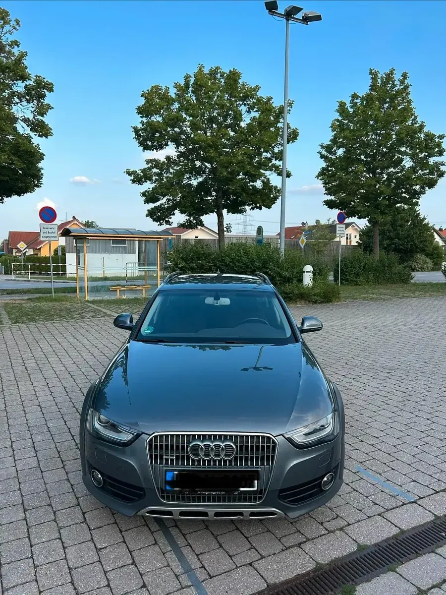 Gebraucht Audi A4 Allroad S-Line 177 PS (130 kW) 2013 Grau Kombi