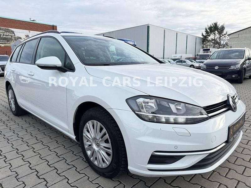Gebraucht VW Golf VII 116 PS (85 kW) 2017 Weiß Limousine