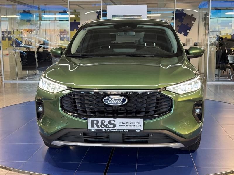Neu Ford Kuga Titanium 242 PS (177 kW) 2025 Weiss SUV