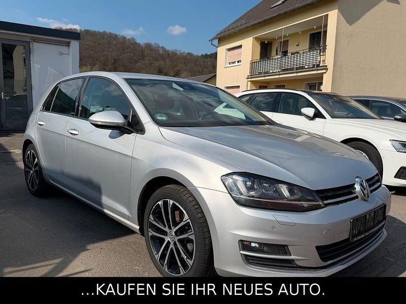 Gebraucht VW Golf VII Allstar 125 PS (91 kW) 2016 Silber Limousine