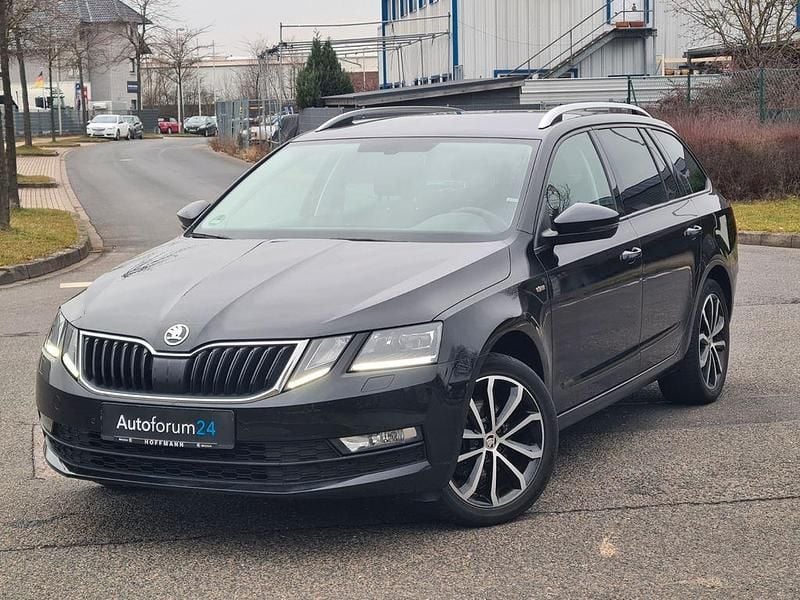 Schwarz Gebraucht 2019 Skoda Octavia Soleil Kombi | 14.499 € (Superpreis) - Bild 1/4