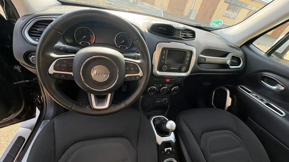 Occasion Jeep Renegade 120 ch (88 kW) 2016 Noir SUV