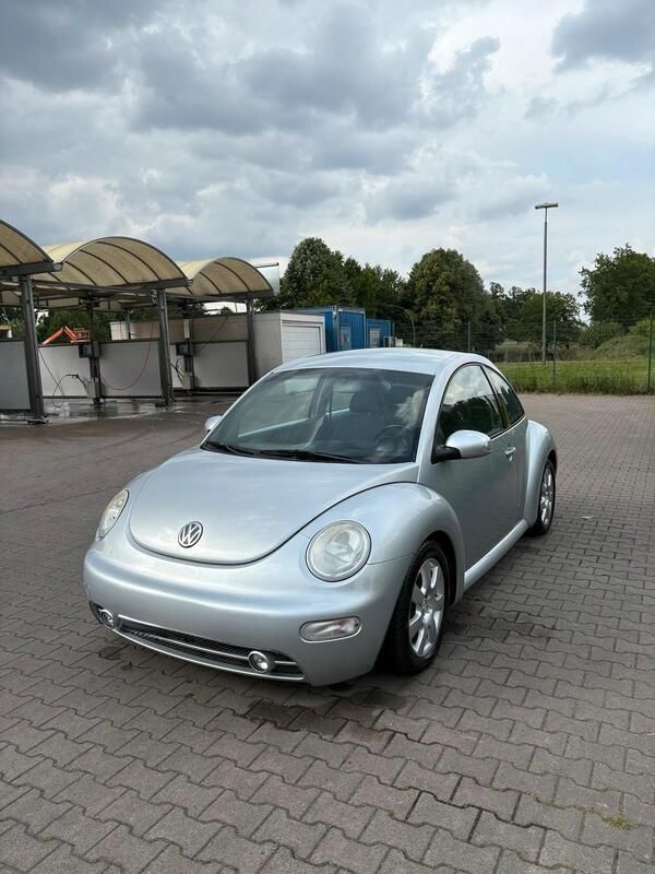 Silber Gebraucht 2003 VW Beetle Style Kleinwagen | 3.498 € (Etwas zu teuer) - Bild 1/4