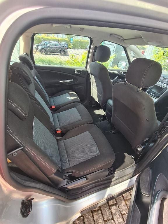 Gebraucht Ford S-MAX S 118 PS (86 kW) 2011 Silber Van / Kleinbus