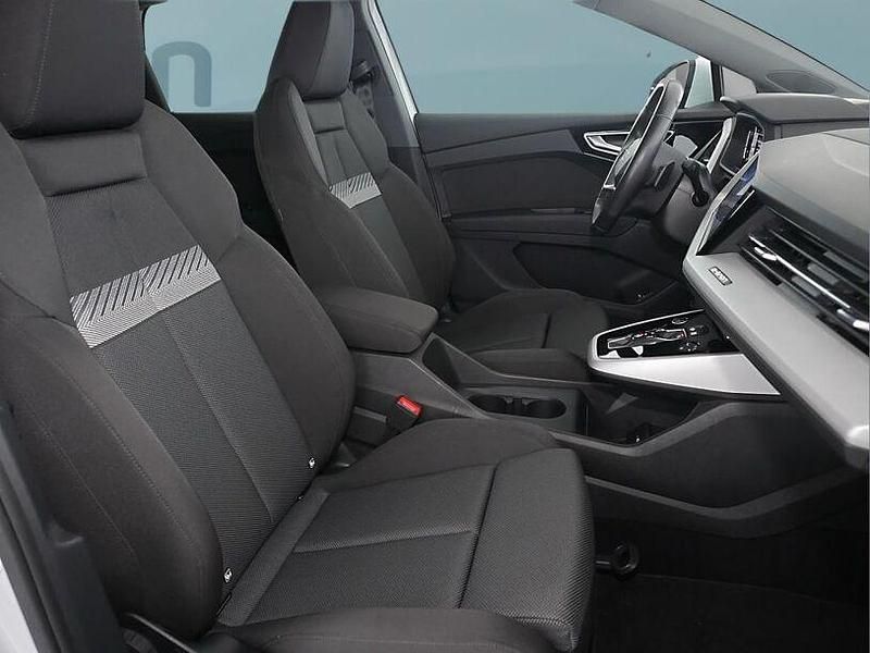Gebraucht Audi Q4 e-tron 150 kW (204 PS) 2022 Weiß SUV