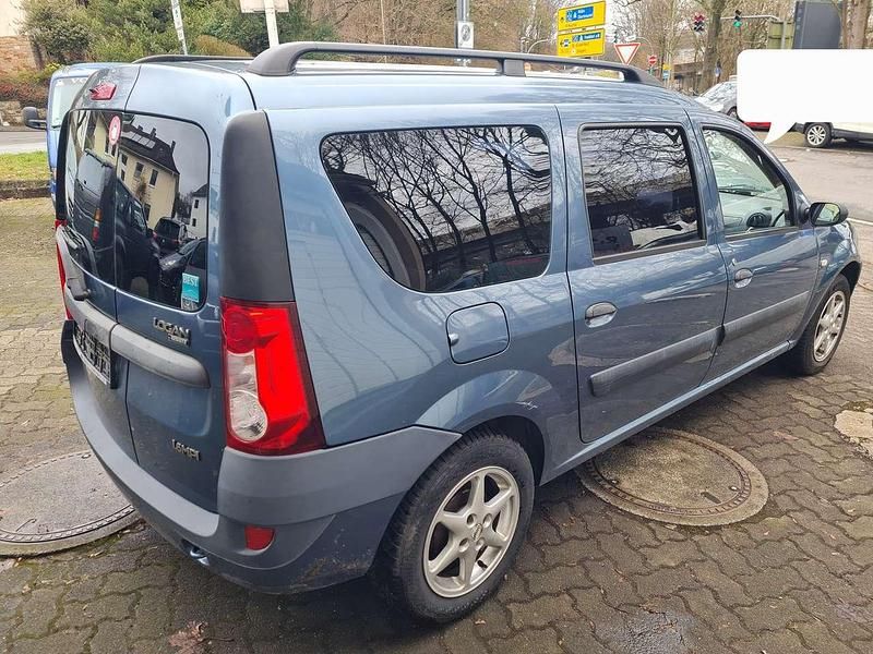 Gebraucht Dacia Logan Lauréate 87 PS (63 kW) 2007 Blau "mineral" Kombi