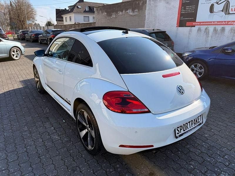 Gebraucht VW Beetle CLUB 105 PS (77 kW) 2016 Weiß Kleinwagen