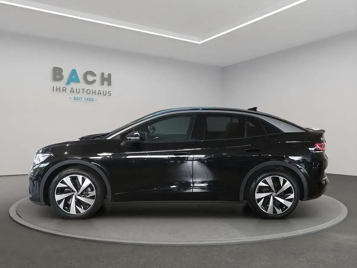 Gebraucht VW ID.5 Pro 127 kW (174 PS) 2024 Grenadillschwarz metallic SUV