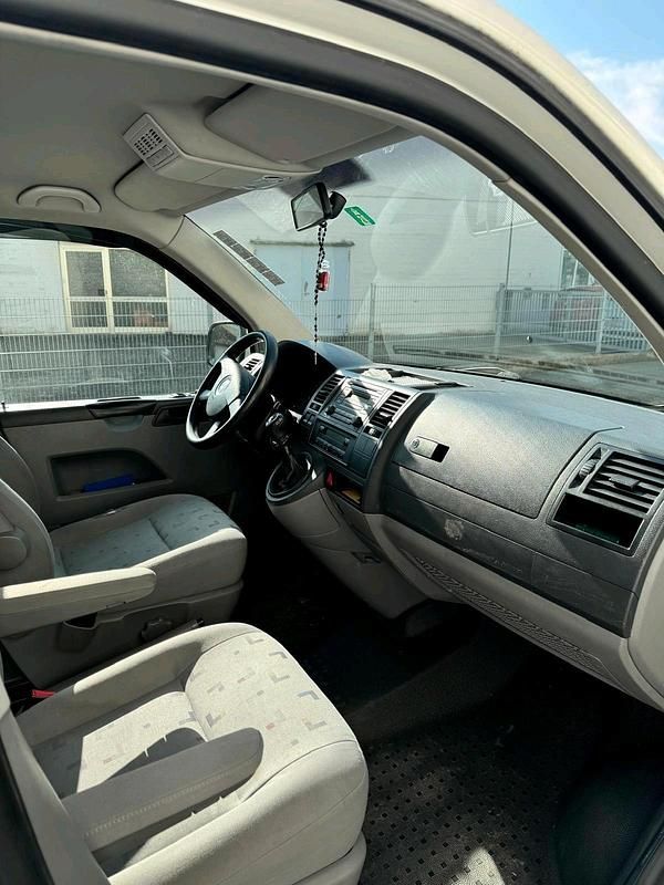 Gebraucht VW T5 130 PS (95 kW) 2008 Weiß Van