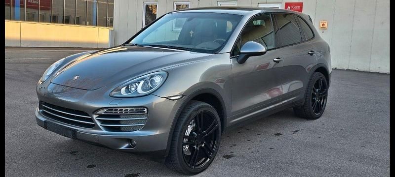 Gebraucht Porsche Cayenne S 400 PS (294 kW) 2010 Grau SUV