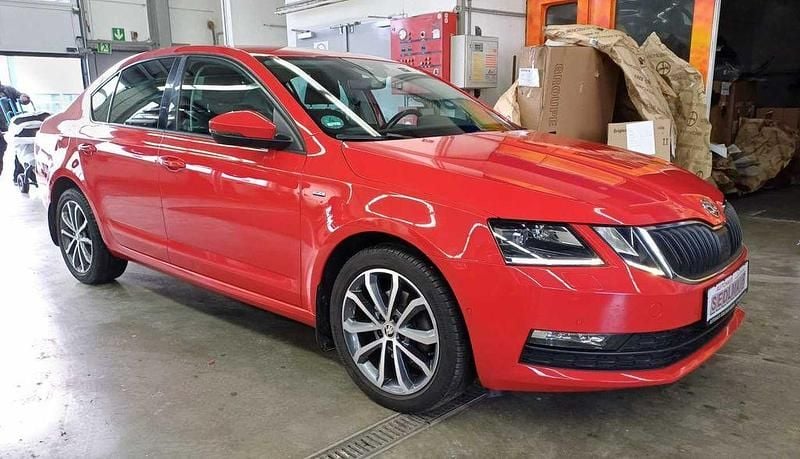 Gebraucht Skoda Octavia Drive 150 PS (110 kW) 2017 Corridarot Limousine