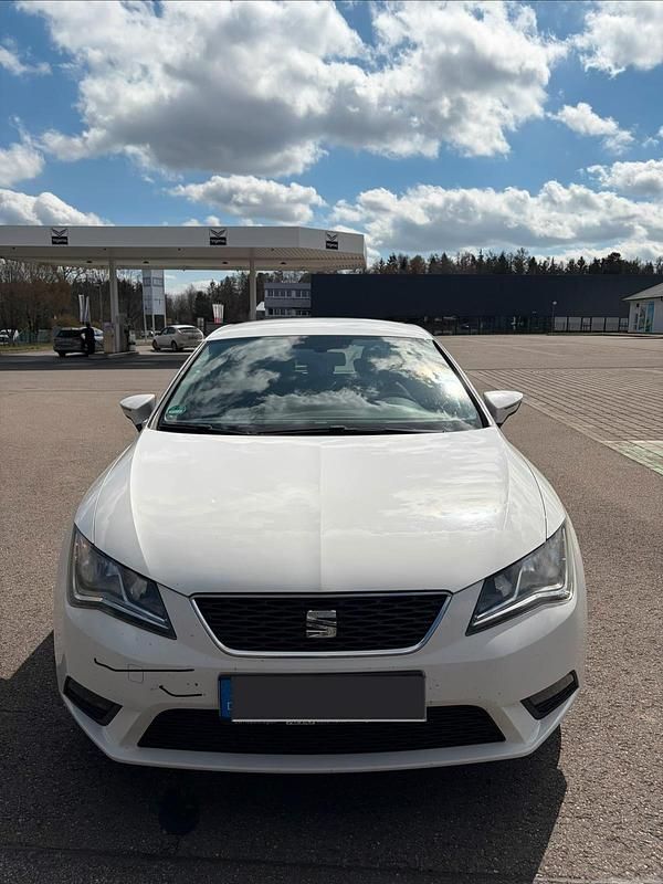 Gebraucht Seat Leon 122 PS (89 kW) 2014 Weiß Limousine