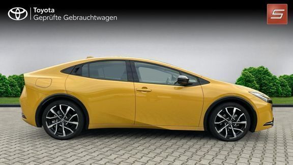 Gebraucht Toyota Prius Executive 223 PS (164 kW) 2023 Mustard metallic Kleinwagen