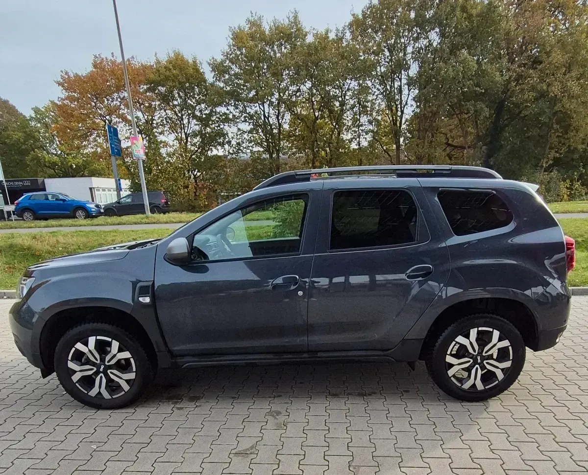 Gebraucht Dacia Duster Journey 150 PS (110 kW) 2023 Grau SUV