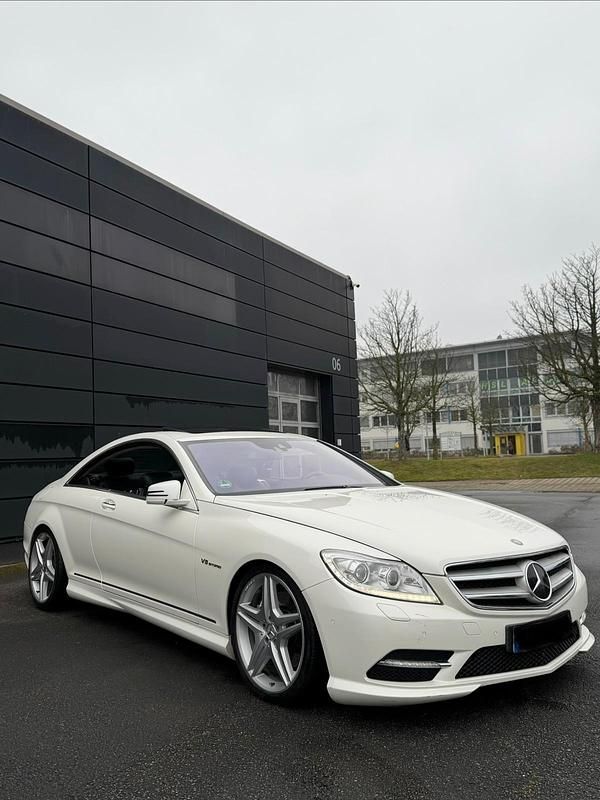 Gebraucht Mercedes CL500 AMG 435 PS (319 kW) 2010 Weiß Coupé