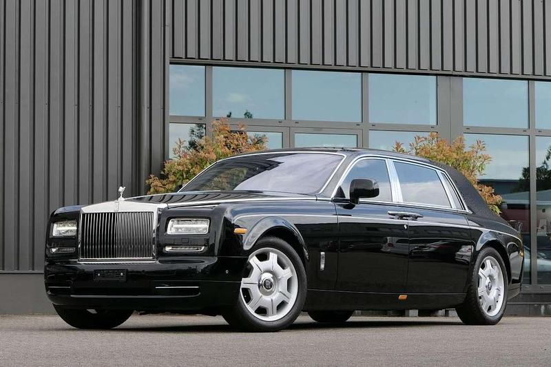 Usata Rolls Royce Phantom 460 CV (338 kW) 2016 Nero Berlina