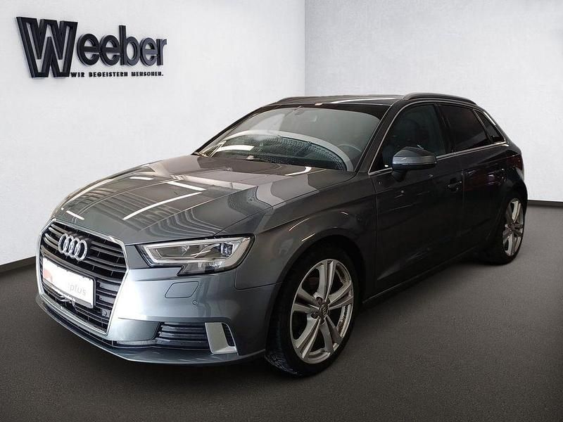 Gebraucht Audi A3 Comfort 150 PS (110 kW) 2019 Grau Limousine