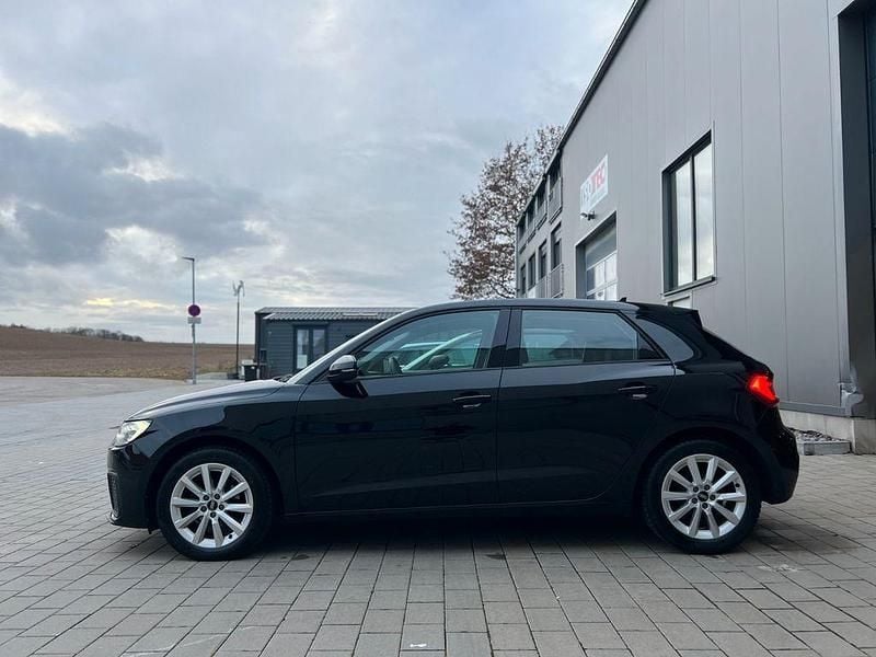 Gebraucht Audi A1 Sportback Ambiente 95 PS (69 kW) 2022 Schwarz Kleinwagen