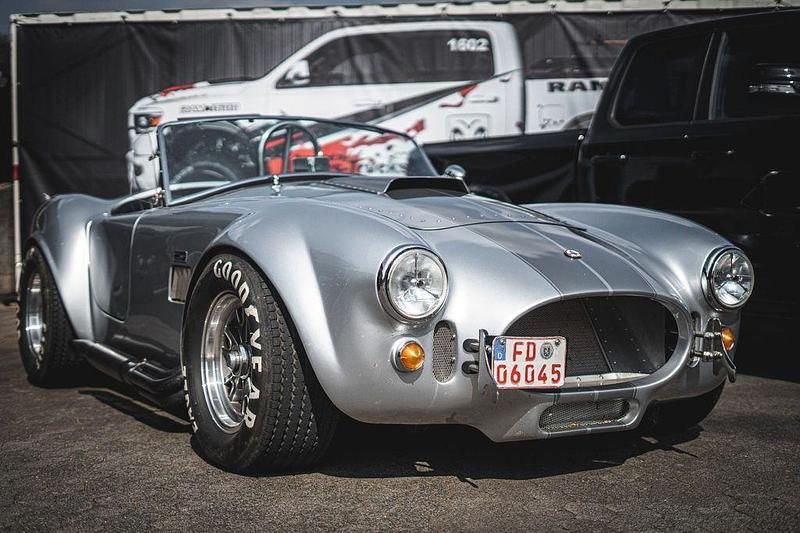 Gebraucht Ford V8 431 PS (317 kW) 1964 Silber Cabrio