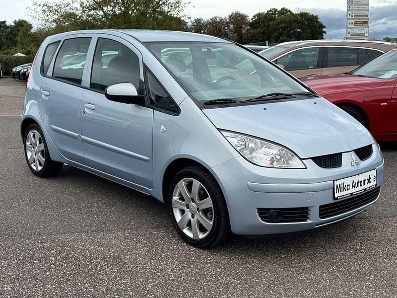 Gebraucht Mitsubishi Colt Instyle 109 PS (80 kW) 2004 Blau Limousine