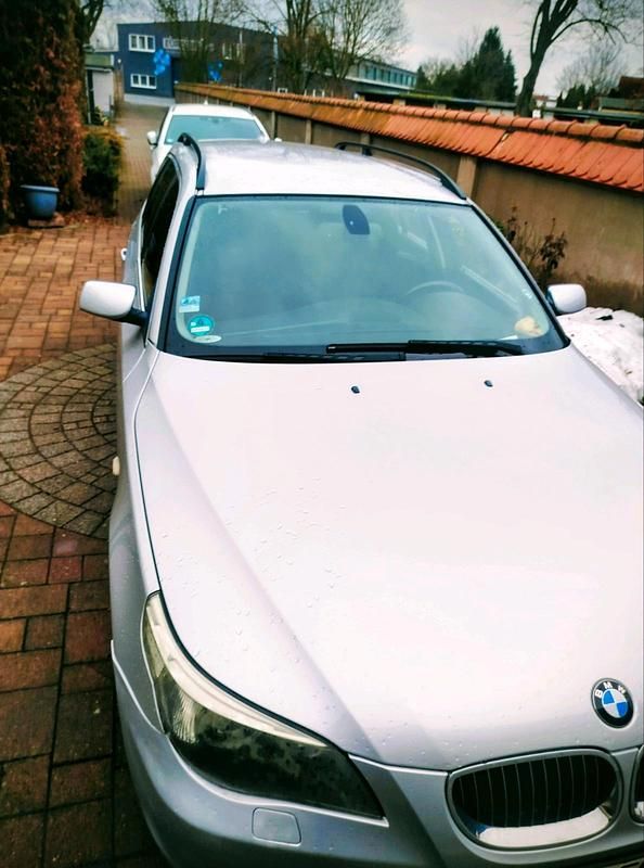 Gebraucht BMW 523 190 PS (139 kW) 2007 Silber Kombi