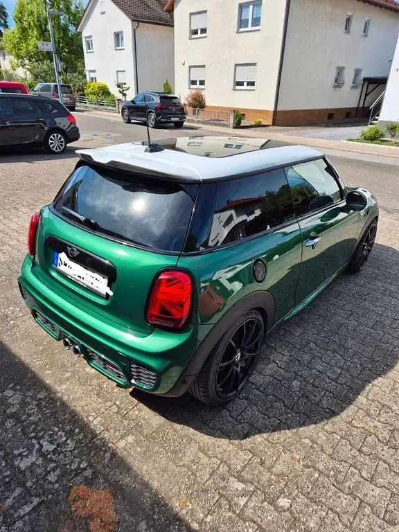 Second-hand Mini Cooper S 262 CP (192 kW) 2020 Verde Hatchback