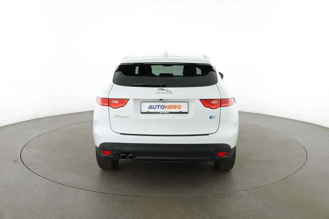 Gebraucht Jaguar F-Pace Prestige 163 PS (119 kW) 2018 Weiß SUV