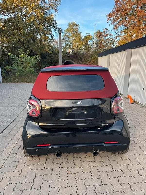 Gebraucht Smart ForTwo Cabrio Brabus 109 PS (80 kW) 2017 Schwarz Cabrio
