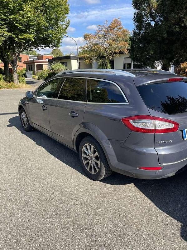 Gebraucht Ford Mondeo Titanium 140 PS (102 kW) 2012 Kombi