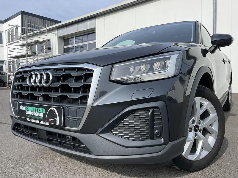Gebraucht Audi Q2 150 PS (110 kW) 2022 Grau SUV