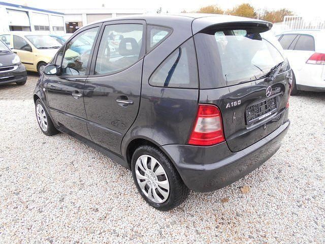 Gebraucht Mercedes A160 102 PS (75 kW) 1998 Grau metallic Limousine