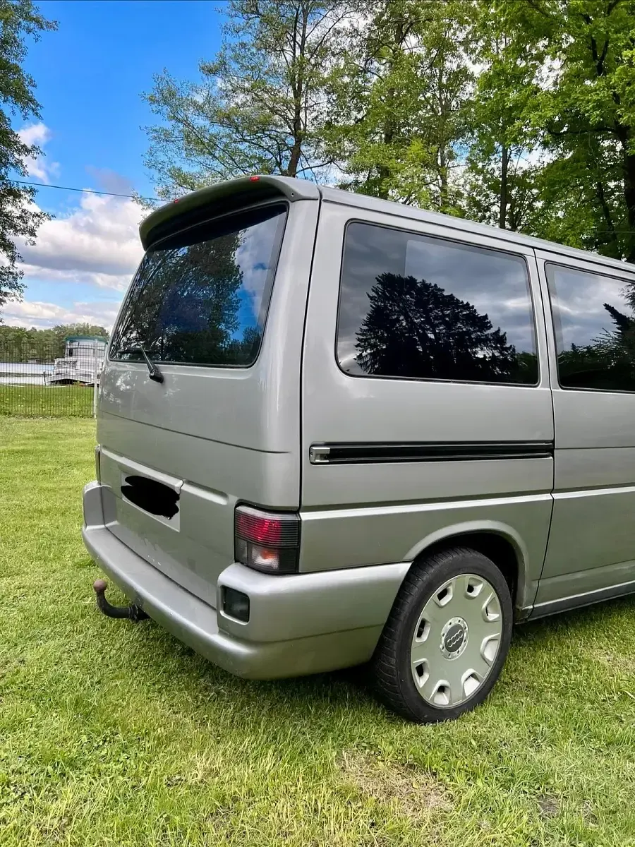 Gebraucht VW T4 102 PS (75 kW) 1997 Silber Van
