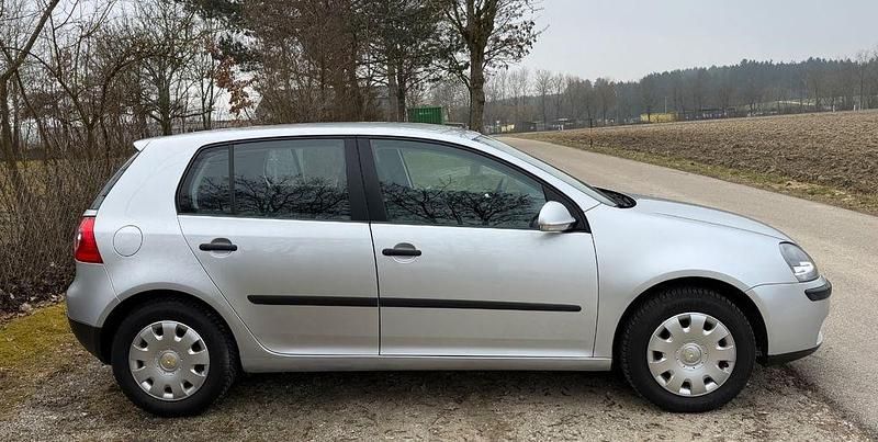 Gebraucht VW Golf IV Trendline 75 PS (55 kW) 2003 Silber Limousine