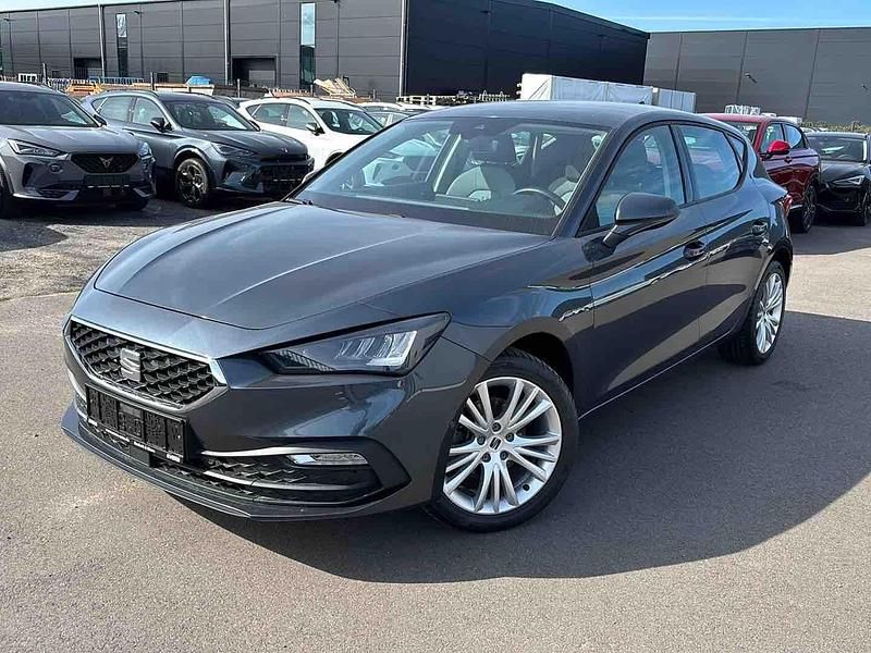 Gebraucht Seat Leon Style 110 PS (80 kW) 2022 Magnetic grau metallic Limousine