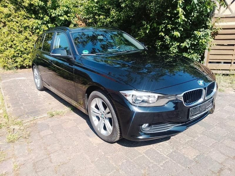 Gebraucht 2013 BMW 316 Comfort Edition Kombi | 9.900 € (Fairer Preis) - Bild 1/4