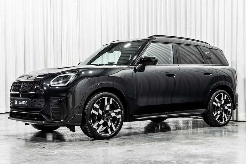 Gebraucht Mini John Cooper Works Countryman 170 PS (125 kW) 2024 Schwarz SUV