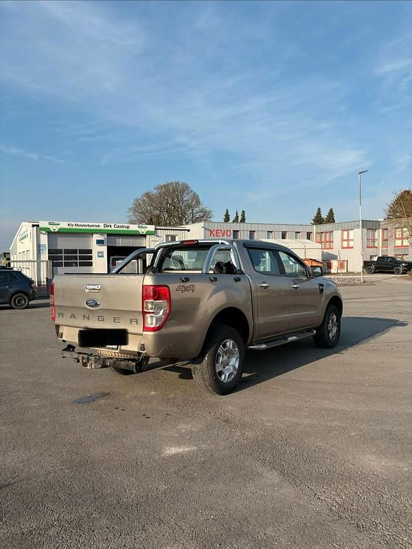 Gebraucht Ford Ranger XLT 150 PS (110 kW) 2015 Pickup
