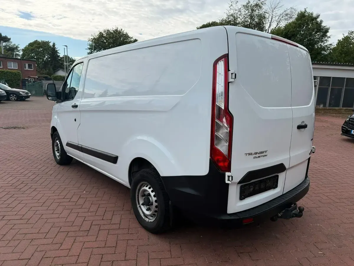 Gebraucht Ford Transit Custom 105 PS (77 kW) 2018 Weiß